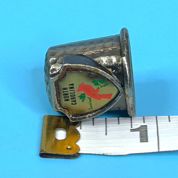 Vintage Collectible‎ North Carolina Red Cardinal Pewter Thimble - Picture 2 of 4
